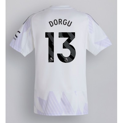 Billiga Manchester United Patrick Dorgu #13 Borta fotbollskläder 2025-26 Kortärmad Billiga Manchester United Patrick Dorgu #13 Borta fotbollskläder 2025-26 Kortärmad